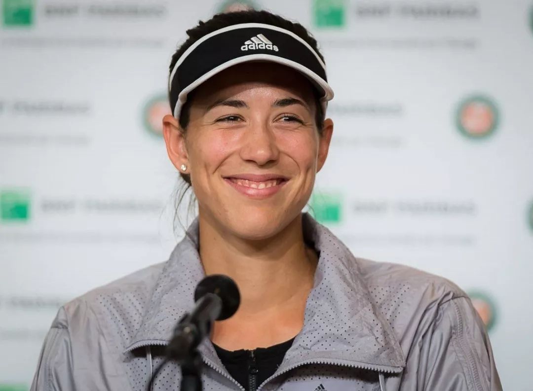 米乐-关于这也行？克里夫兰骑士主帅复盘备战法甲穆古鲁扎关键节点比分优势明显，Rookie在TL比赛中大胜的信息