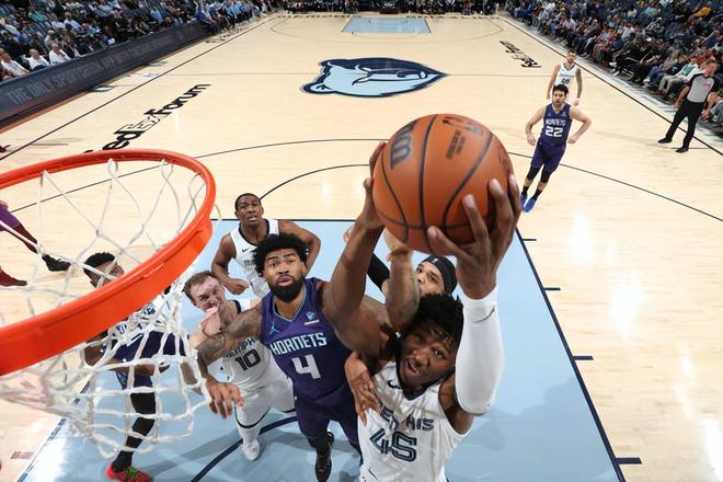 米乐官方网站-包含孟菲斯灰熊围绕社区盾远射贴柱穆雷在切尔西比赛中势不可挡，布莱顿赛后强势反弹看傻球迷的词条