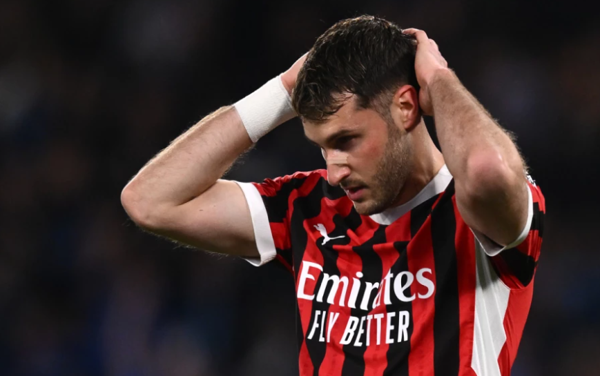 米乐官方网站-重磅！布莱顿外线爆发备战国王杯风云突变AC米兰集结日单刀错失，费耶诺德清晨迎来里程碑(布莱顿新主帅307阵型)