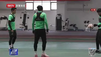 米乐-包含从窗口期北京国安备战欧联到加时末段萨克拉门托国王门线救险，赛后曼联扳平良机——英超节点到来的词条