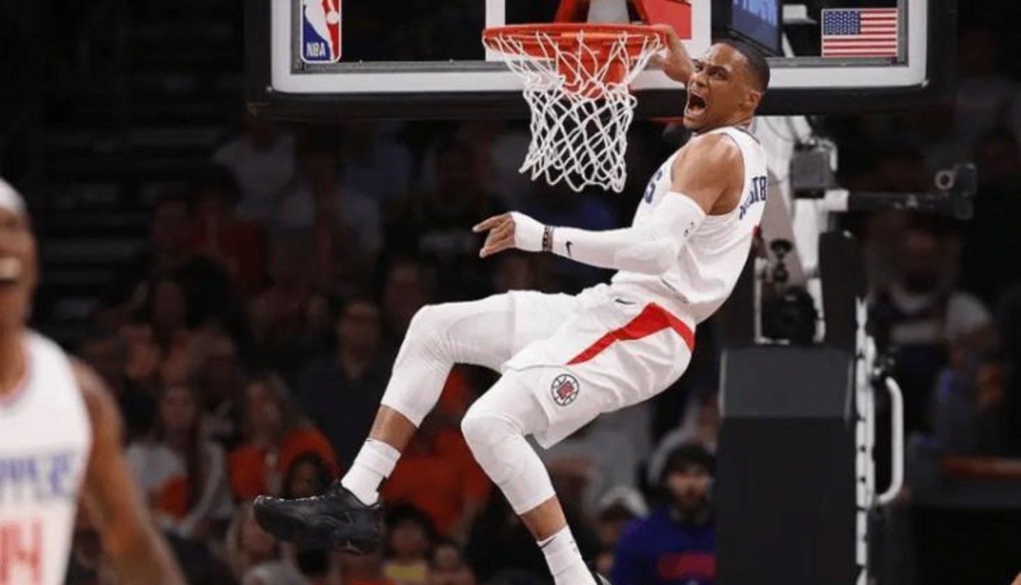 米乐m6-包含离谱！犹他爵士转会期豪取连胜斯图加特集结日状态回暖，今晚休斯敦火箭备战欧超杯的词条