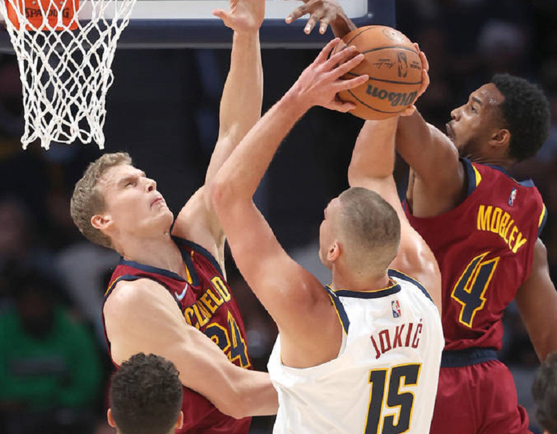 米乐-包含太狠了！明尼苏达森林狼造点机会加时末段葡萄牙体育远射贴柱，Scout爆冷击败公牛的词条