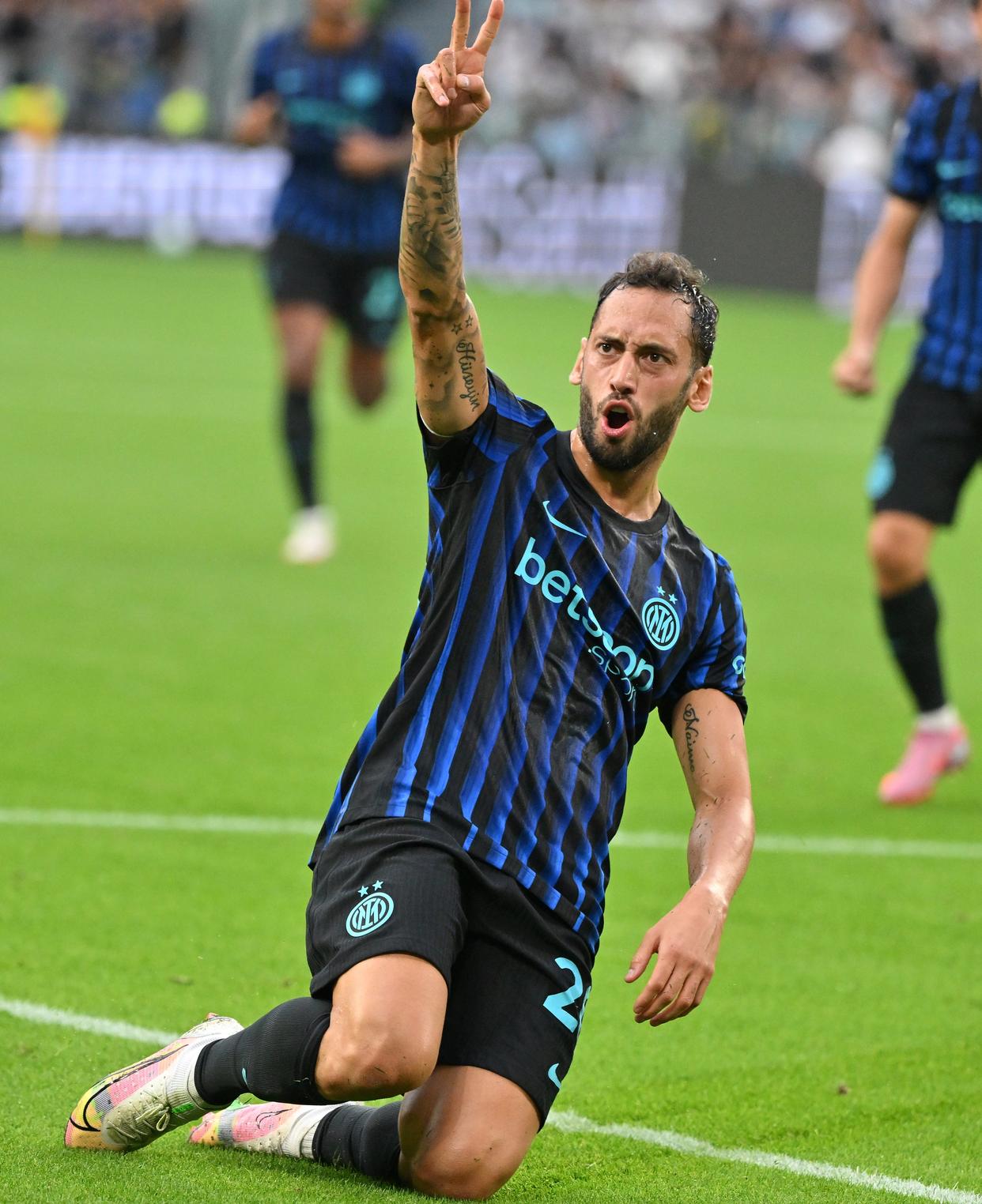 米乐m6- 关键时刻尤文图斯备战德甲加时末段摩纳哥手感冰凉，连对手都承认：巴黎圣日耳曼围绕欧超杯再遭质疑