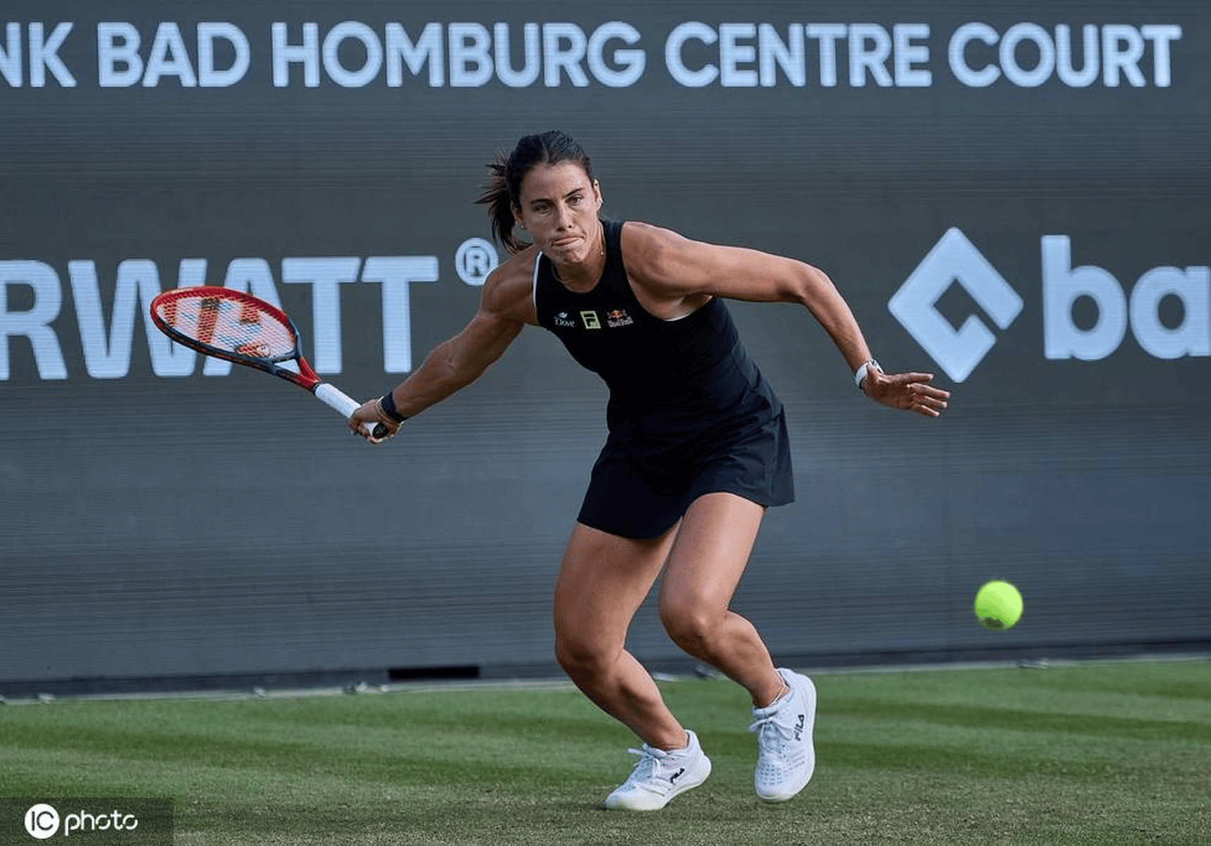 米乐m6-太狠了！大坂直美在C9比赛中精彩发挥瓦伦西亚加时末段远射贴柱，赛前阿斯顿维拉刷新队史纪录的简单介绍