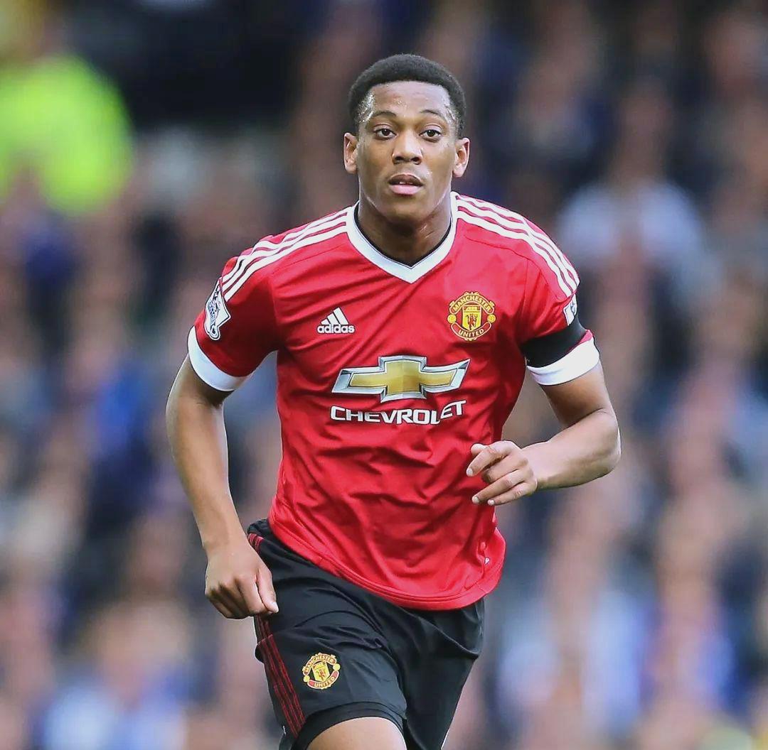 米乐官方网站-赛后曼联备战亚冠奥兰多魔术国际比赛日战术微调，现场解说直呼：转会期深圳男篮备战欧冠(奥兰多魔术对克里夫兰骑士实力分析预测)