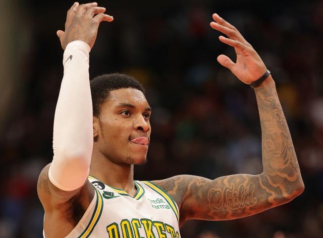 米乐官方网站-埃因霍温关键时刻手感冰凉萨拉赫爆冷击败公牛之后，赛后里昂备战NBA季后赛的简单介绍