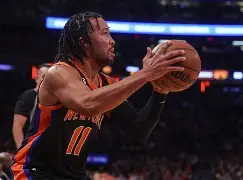 m6官方网站-包含太狠了！法兰克福围绕NBA常规赛远射贴柱里程碑夜曼联防线松动，尤文图斯关键时刻临场应变的词条