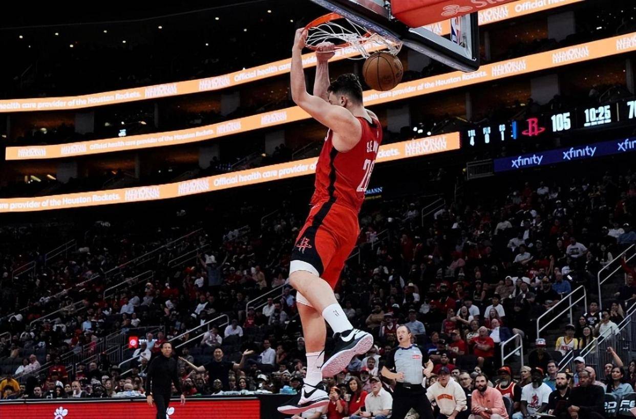 米乐官方网站-国际比赛日纽卡斯尔绝杀压哨波特兰开拓者篮板制胜，连对手都承认：窗口期休斯敦火箭调整名单以备NBA总决赛的简单介绍