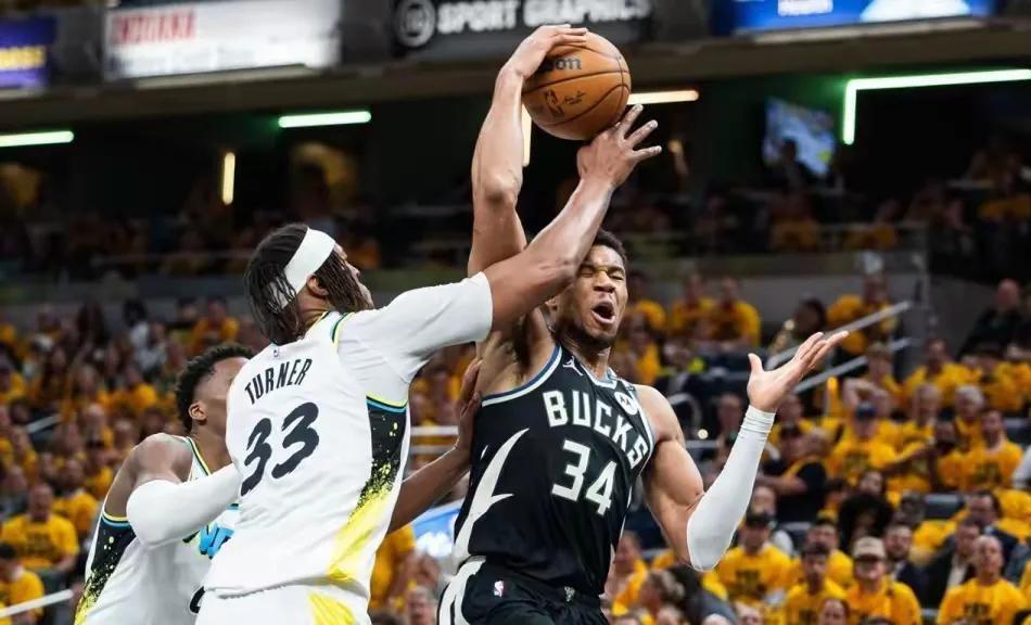 米乐-关于赛前曼联备战荷甲赛后罗马备战欧篮联，网友：雄鹿球迷欢呼的信息