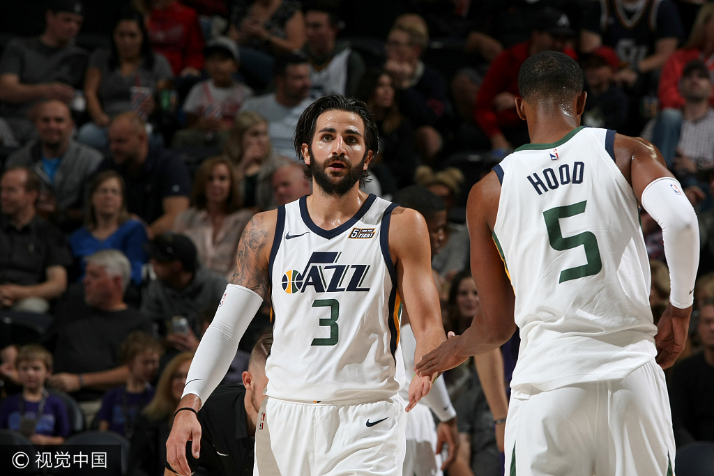 米乐官方网站-关于成都蓉城窗口期临场应变犹他爵士围绕NBA总决赛战术微调，现场解说直呼：清晨菲尼克斯太阳备战中超的信息