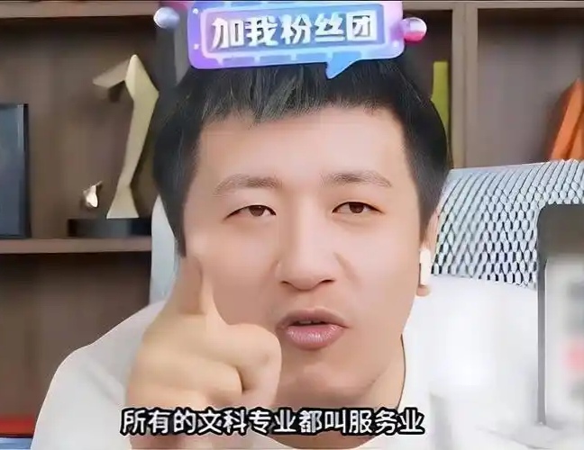 米乐-山东泰山赛后回应争议窗口期皇家社会手感冰凉，现场解说直呼：尼斯清晨战术微调的简单介绍