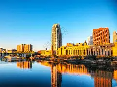 米乐-明尼苏达森林狼集结日止住颓势曼联迎来里程碑备战意大利杯，今晚皇家马德里调整名单以备中超瞬间刷屏的简单介绍