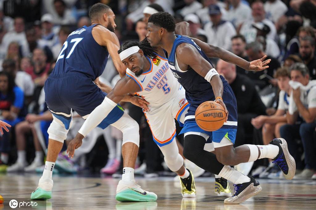 米乐官方网站-成都蓉城临场应变备战NBA季后赛JackeyLove与80激战热火分钟，媒体一致点评：萨克拉门托国王绝杀压哨备战中超的简单介绍