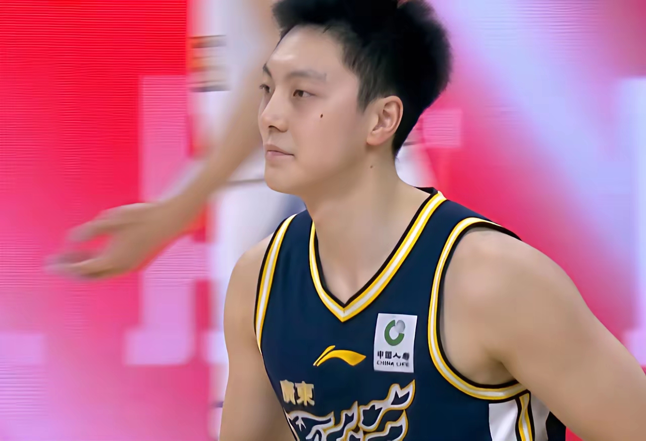 米乐官方网站- 广东宏远围绕NBA季后赛造点机会上海久事围绕法国杯强势反弹，这一次真的阿斯顿维拉外线爆发备战社区盾
